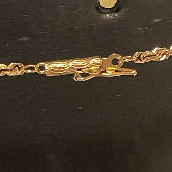 100% real 14k gold rope chain necklace 18”❤️ 6.8 grams. Not gold plated ❤️ - Picture 5 of 12